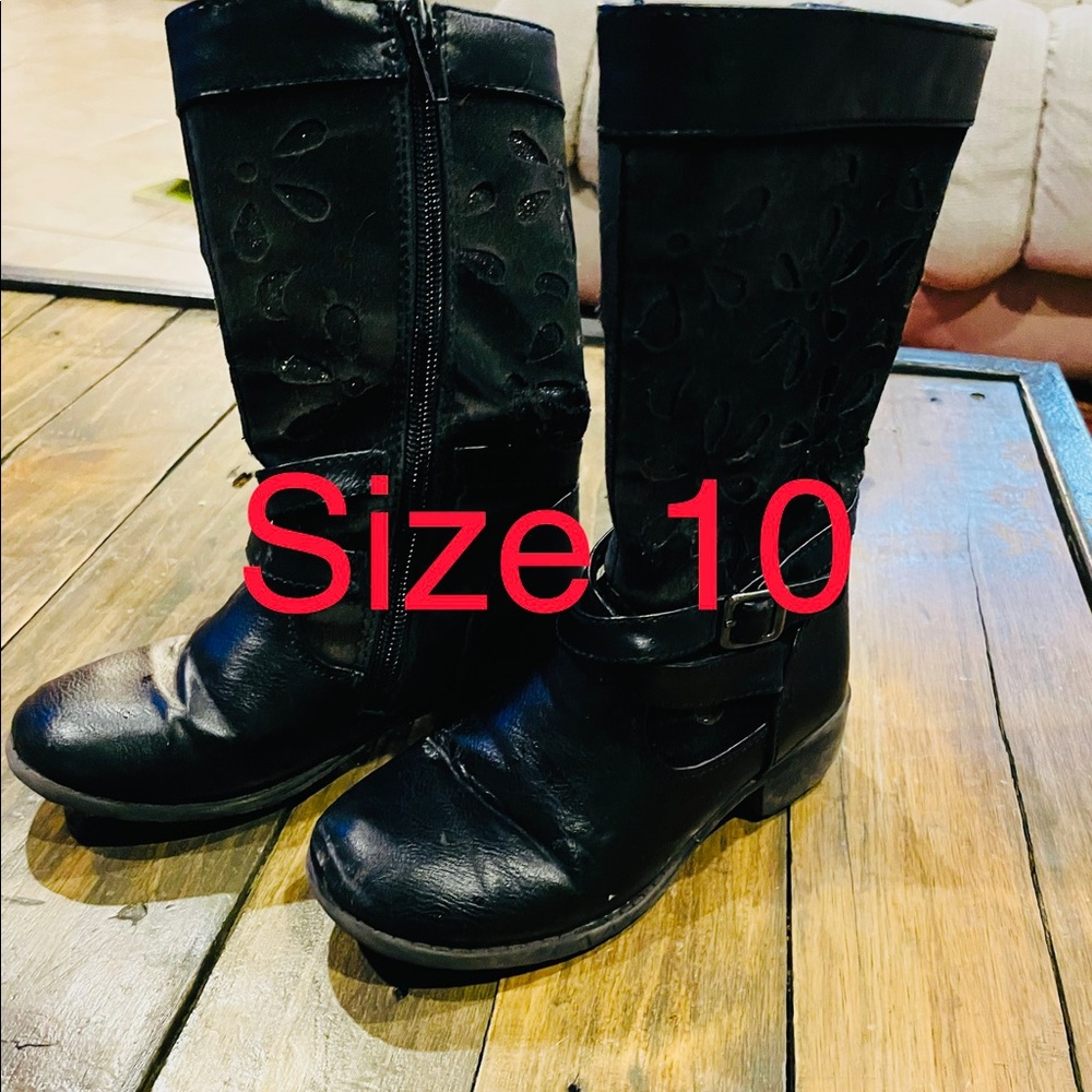 Size 10 girl boots with bling